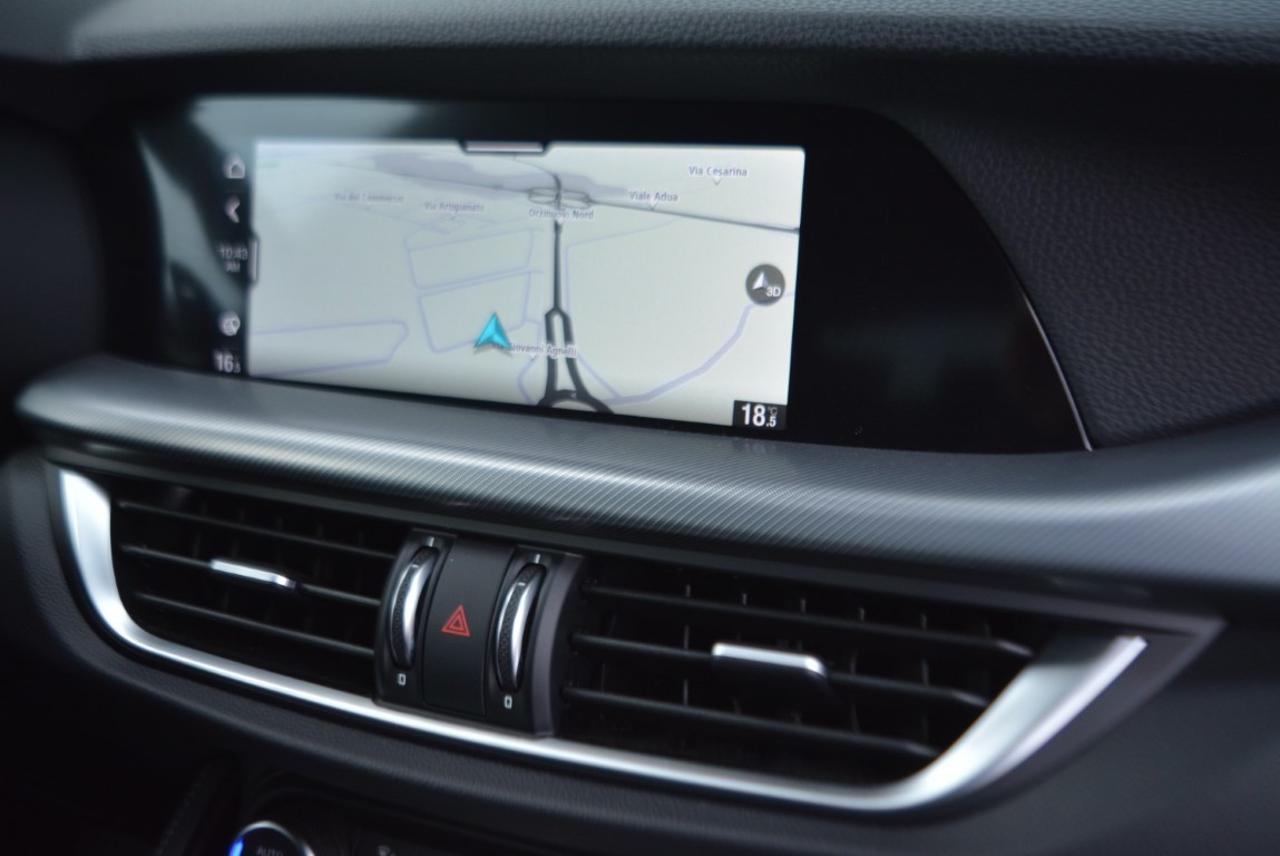 Alfa Romeo Alfa Romeo Stelvio usata, con GPS