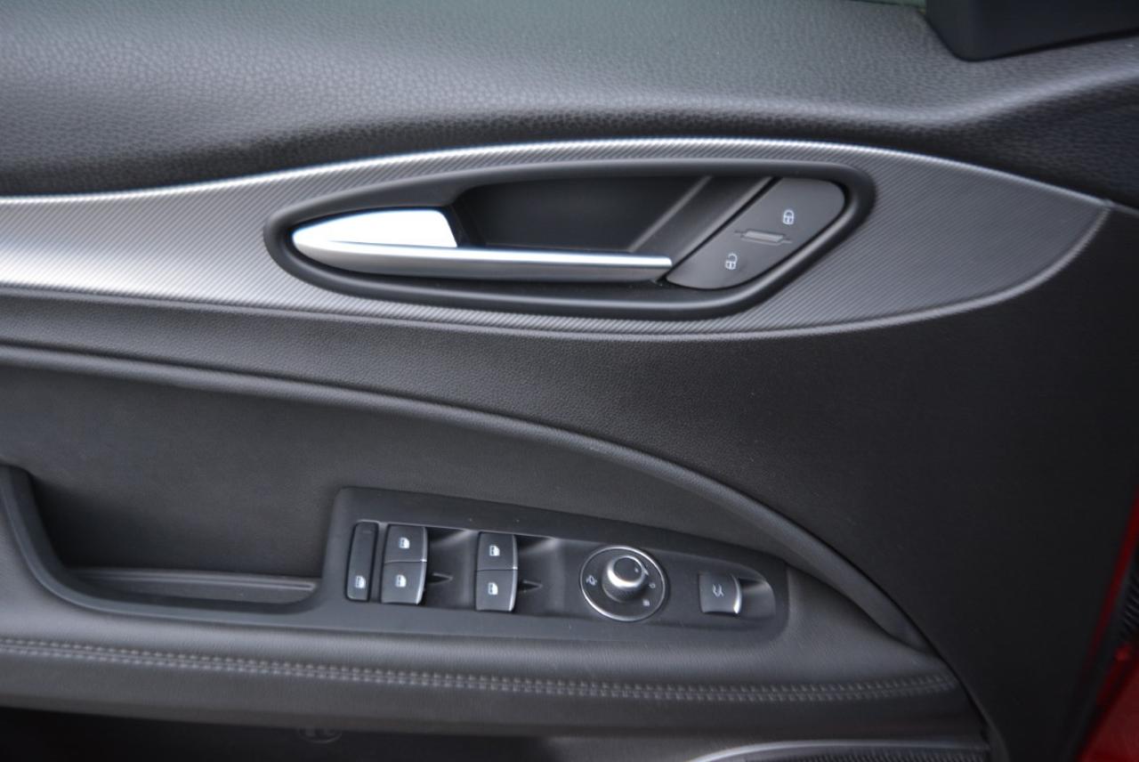 Alfa Romeo Alfa Romeo Stelvio usata 4