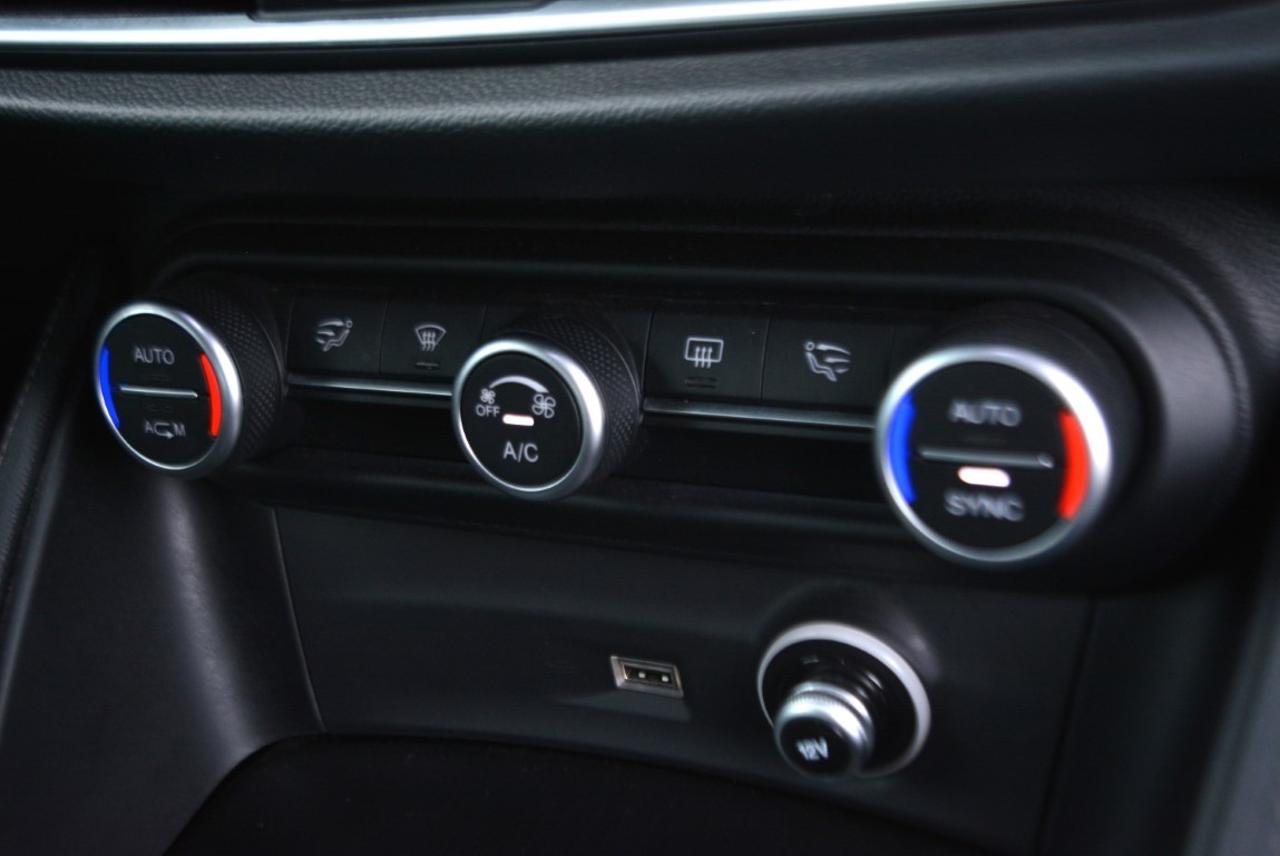 Alfa Romeo Alfa Romeo Stelvio usata 2