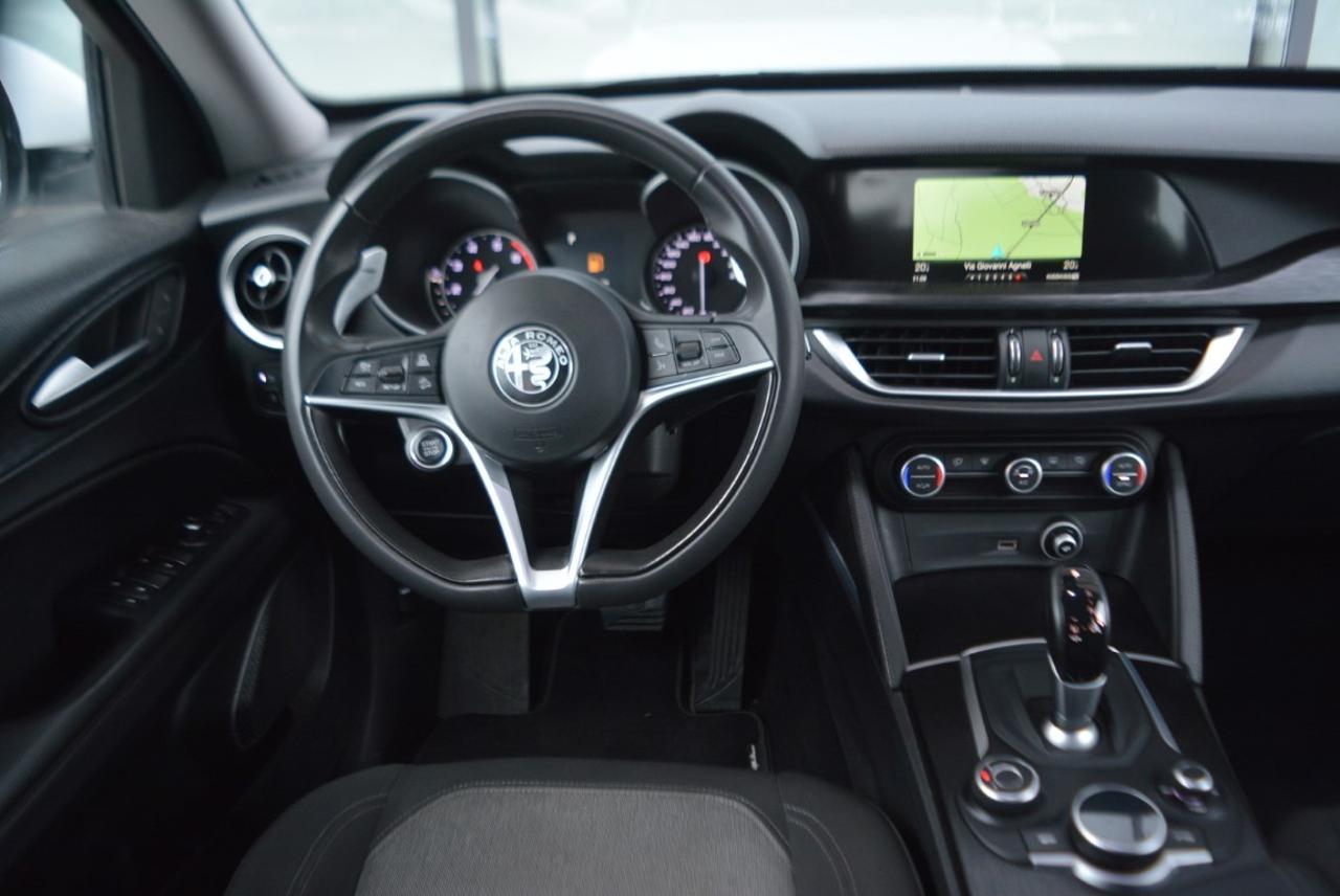 Alfa Romeo Alfa Romeo Stelvio usata 23