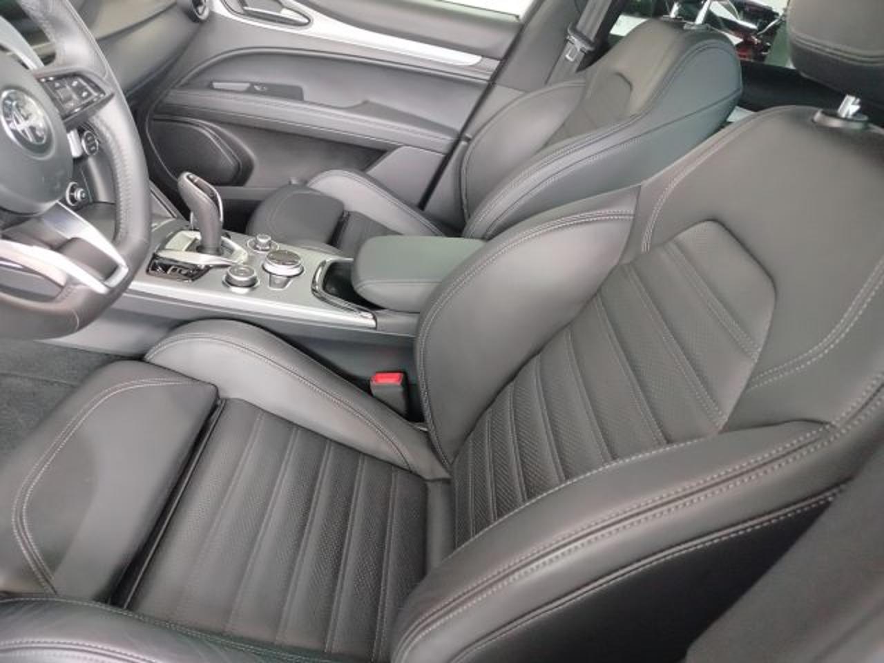 Alfa Romeo Alfa Romeo Stelvio usata 15