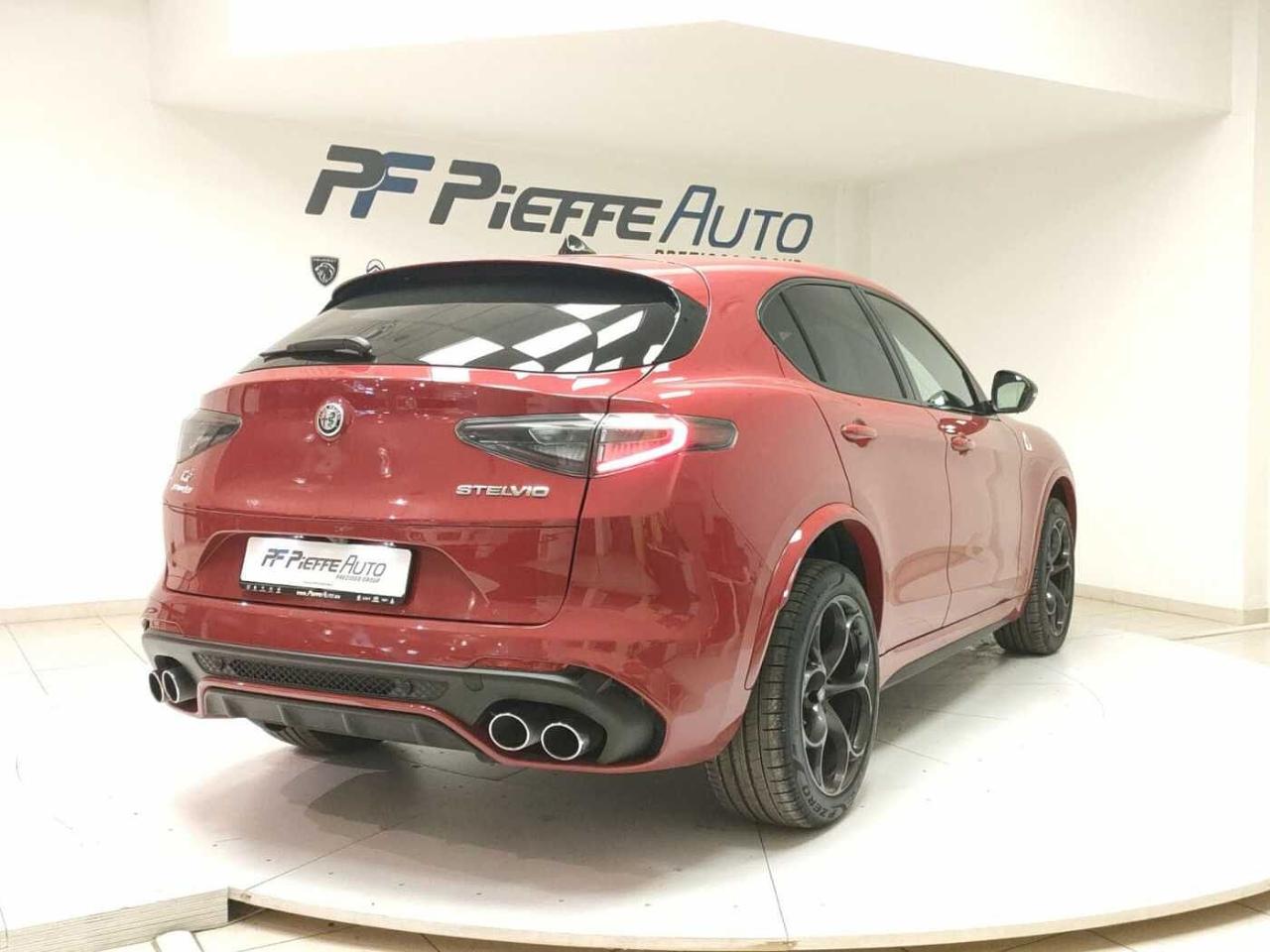Alfa Romeo Alfa Romeo Stelvio usata 24