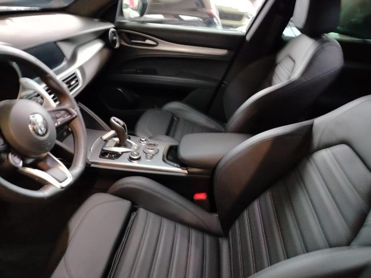 Alfa Romeo Alfa Romeo Stelvio usata 13