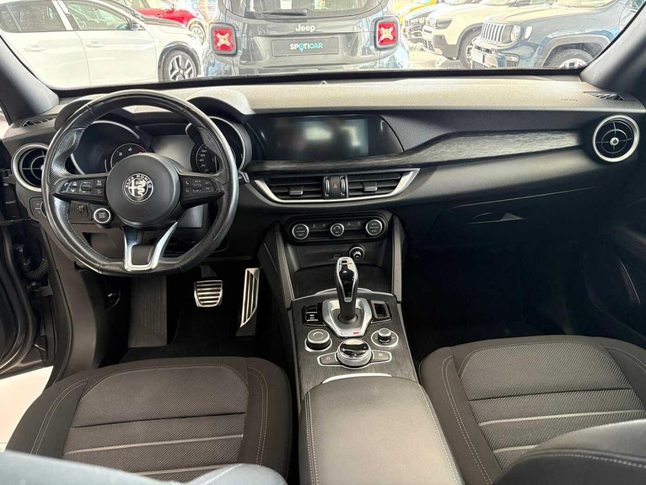 Alfa Romeo Alfa Romeo Stelvio usata, con GPS