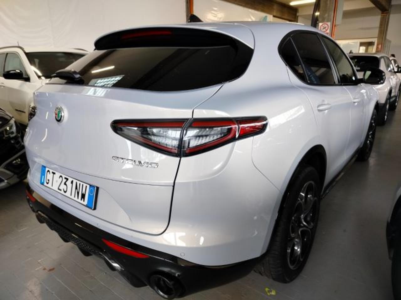 Alfa Romeo Alfa Romeo Stelvio usata 23