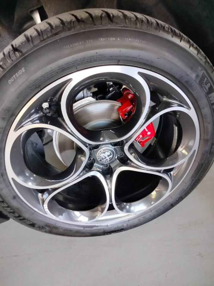 Alfa Romeo Alfa Romeo Stelvio usata 9