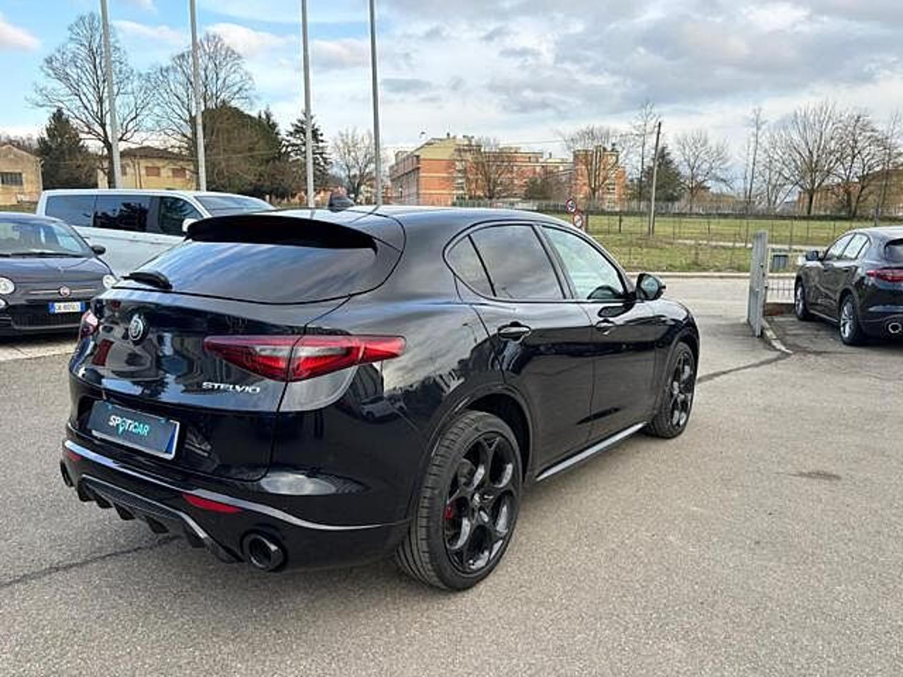 Alfa Romeo Alfa Romeo Stelvio usata 9
