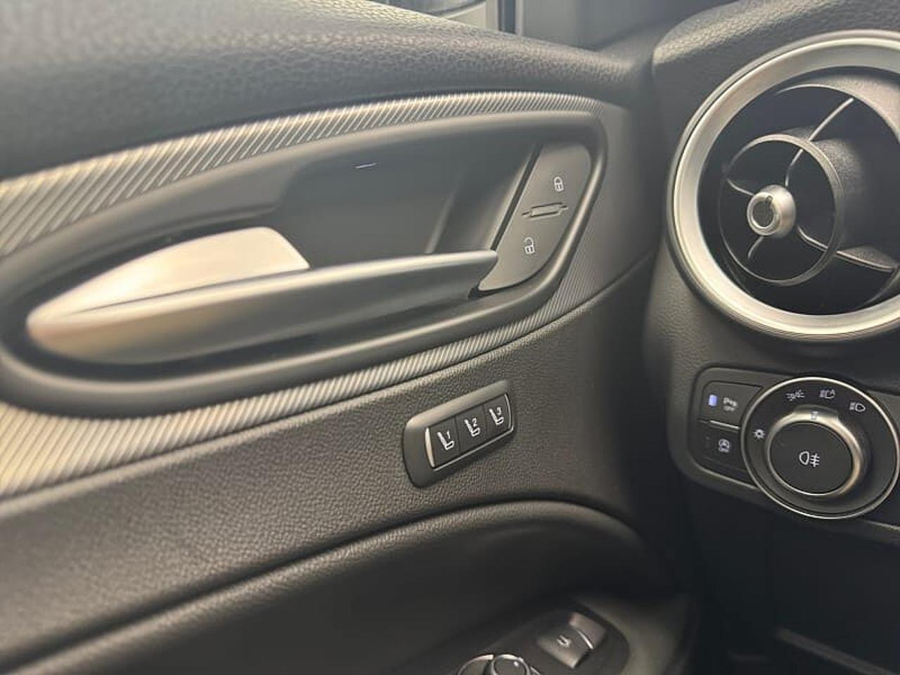 Alfa Romeo Alfa Romeo Stelvio usata 5