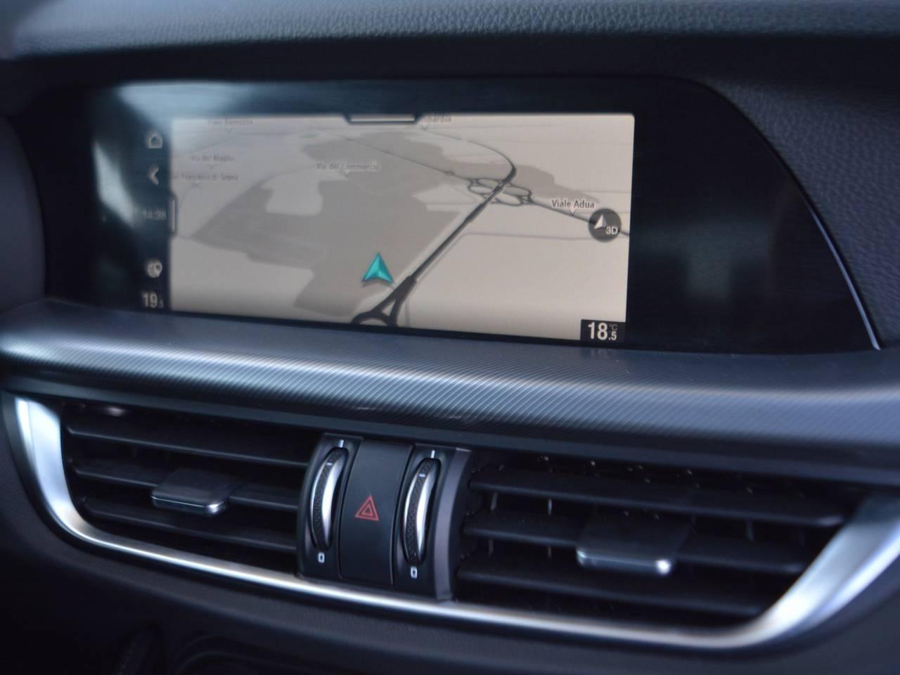 Alfa Romeo Alfa Romeo Stelvio usata, con GPS