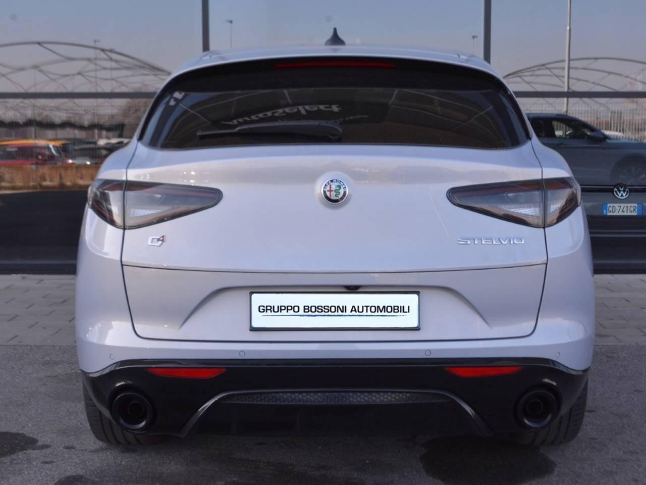Alfa Romeo Alfa Romeo Stelvio usata 18