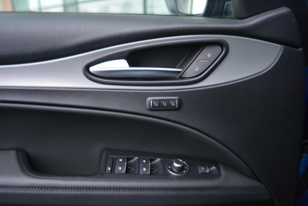 Alfa Romeo Alfa Romeo Stelvio usata 4