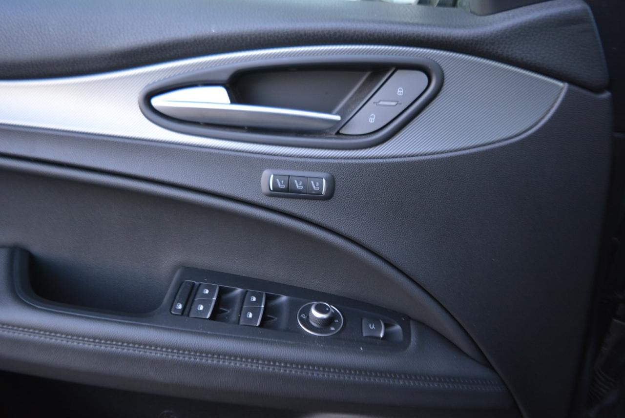 Alfa Romeo Alfa Romeo Stelvio usata 4