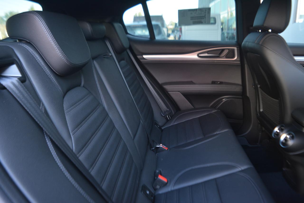 Alfa Romeo Alfa Romeo Stelvio usata 21