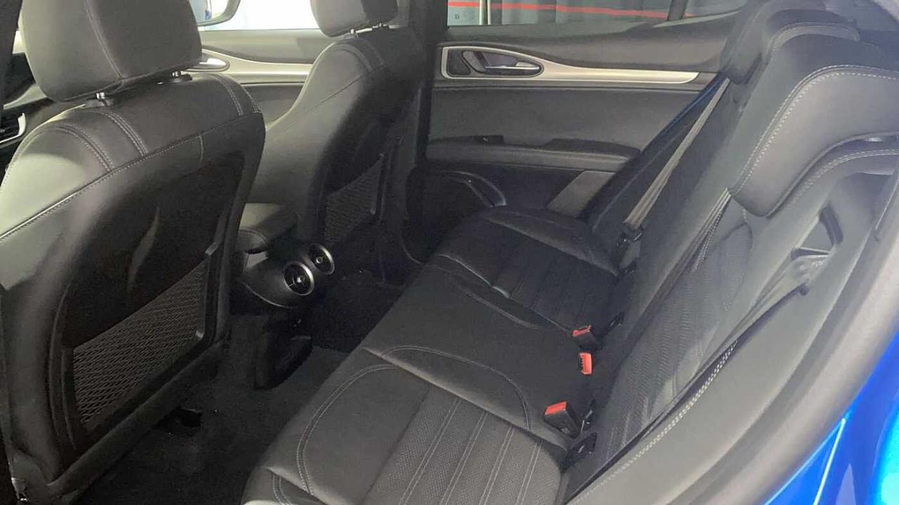 Alfa Romeo Alfa Romeo Stelvio usata 5