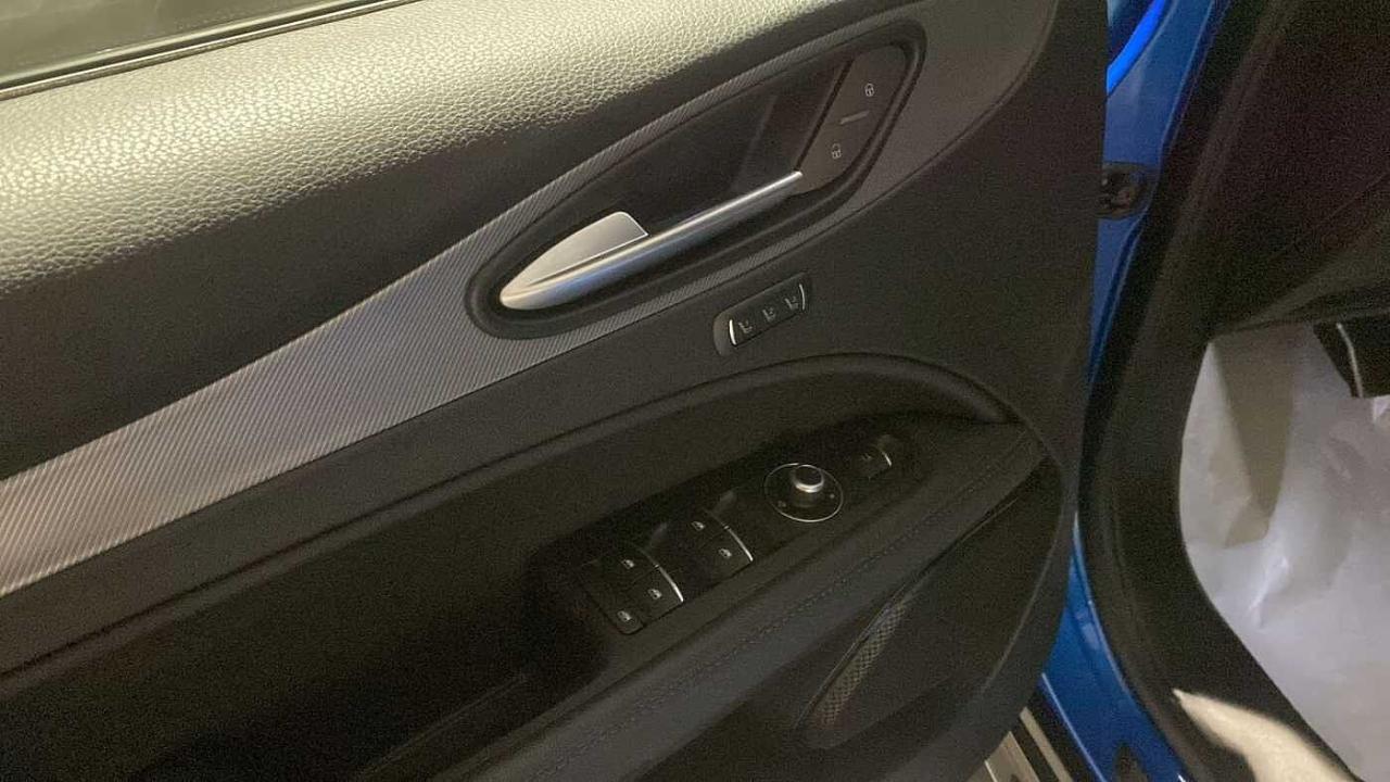 Alfa Romeo Alfa Romeo Stelvio usata 9