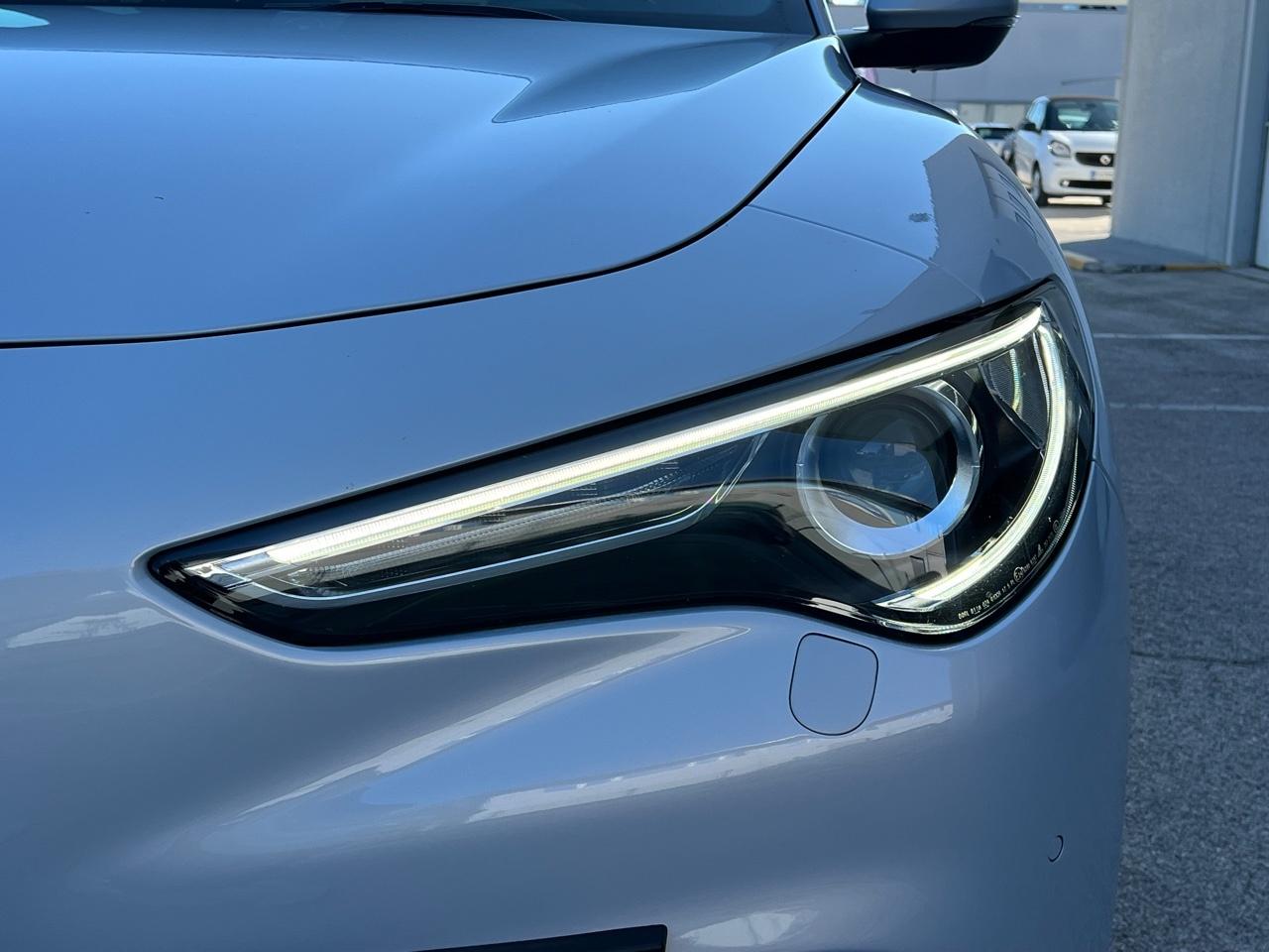 Alfa Romeo Alfa Romeo Stelvio usata 5