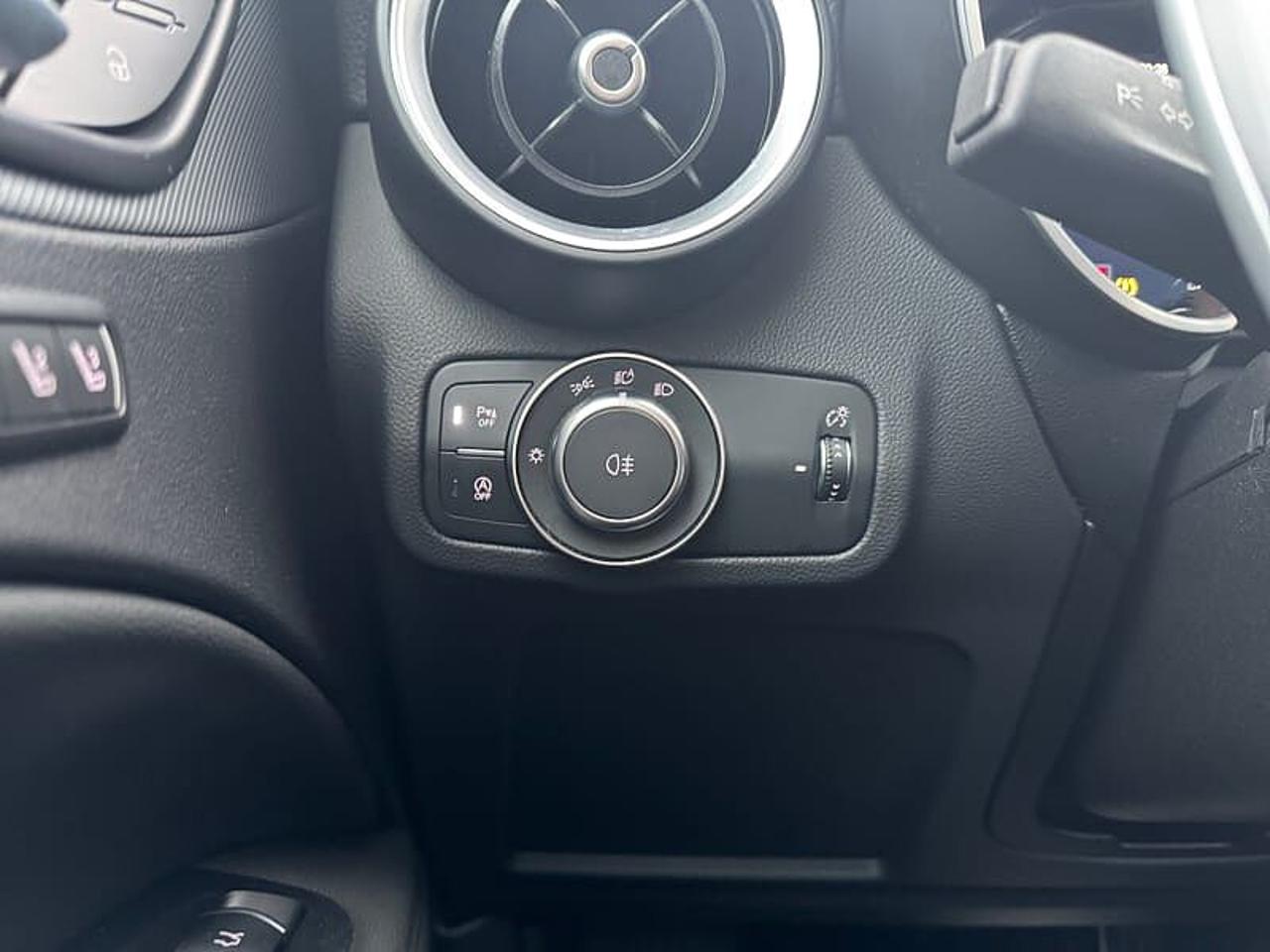 Alfa Romeo Alfa Romeo Stelvio usata 3