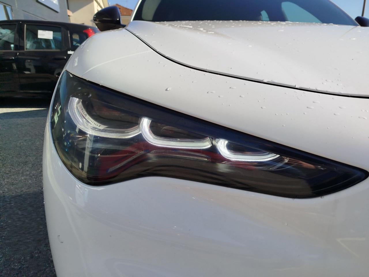 Alfa Romeo Alfa Romeo Stelvio usata 1