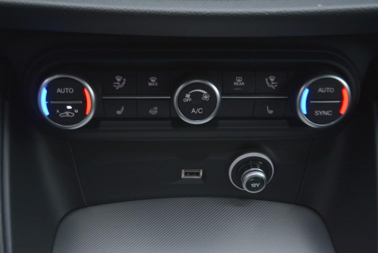 Alfa Romeo Alfa Romeo Stelvio usata 3