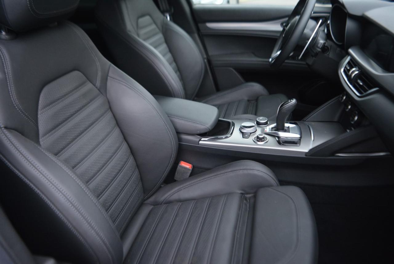 Alfa Romeo Alfa Romeo Stelvio usata 19