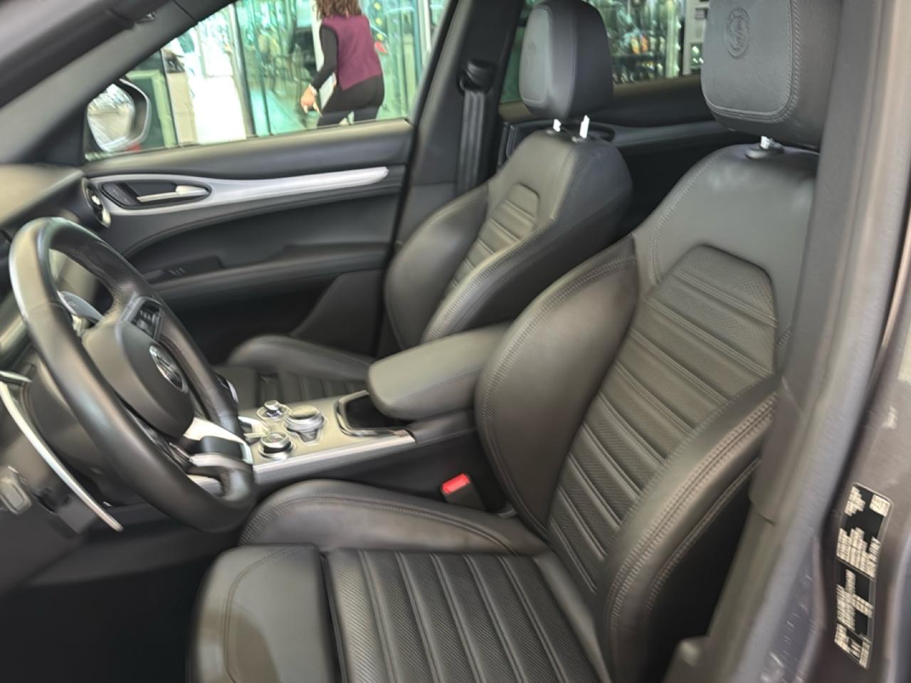 Alfa Romeo Alfa Romeo Stelvio usata 3