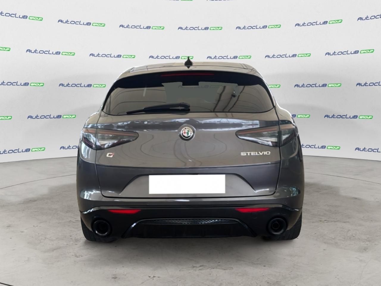 Alfa Romeo Alfa Romeo Stelvio usata 19