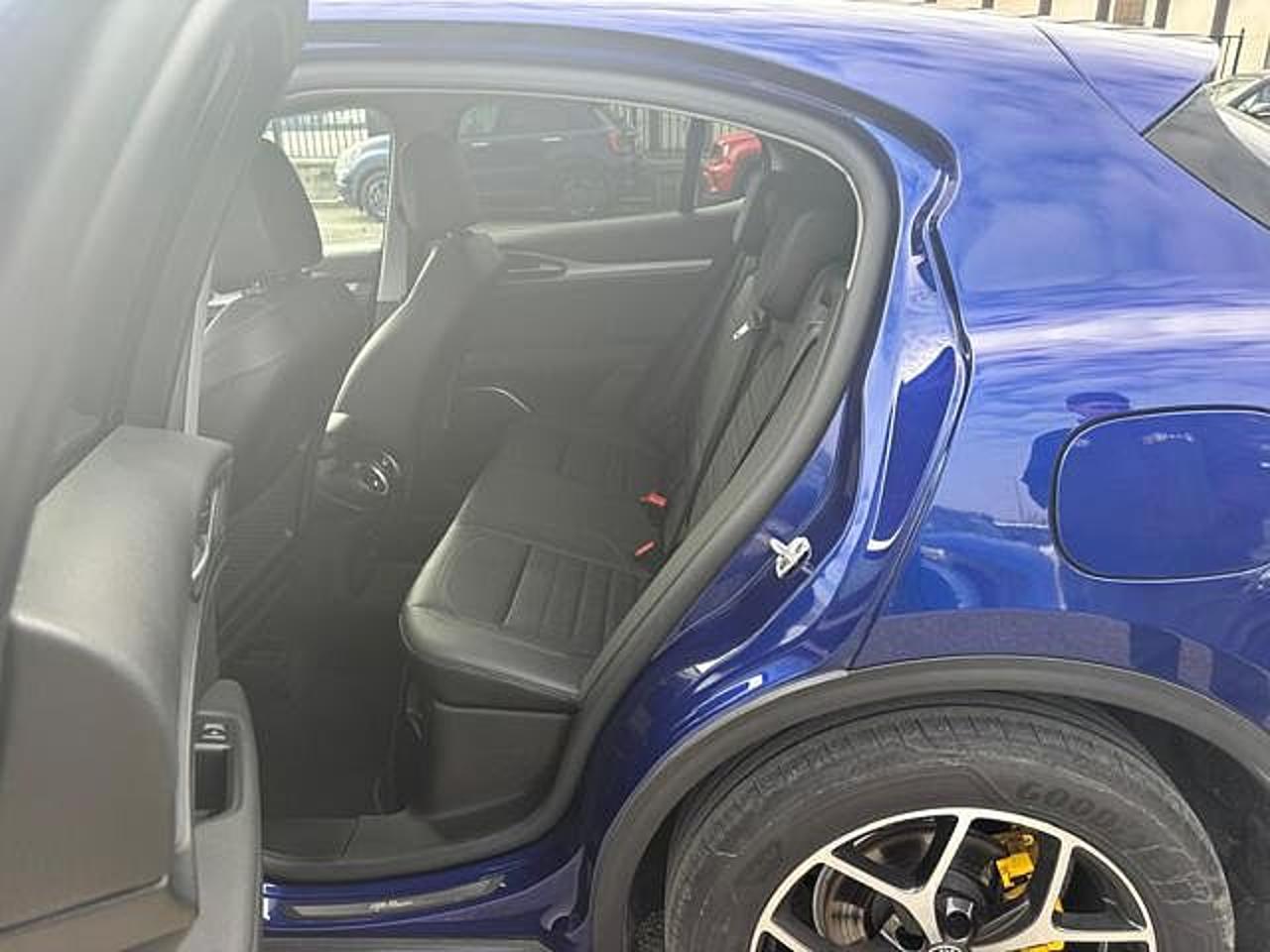 Alfa Romeo Alfa Romeo Stelvio usata 3