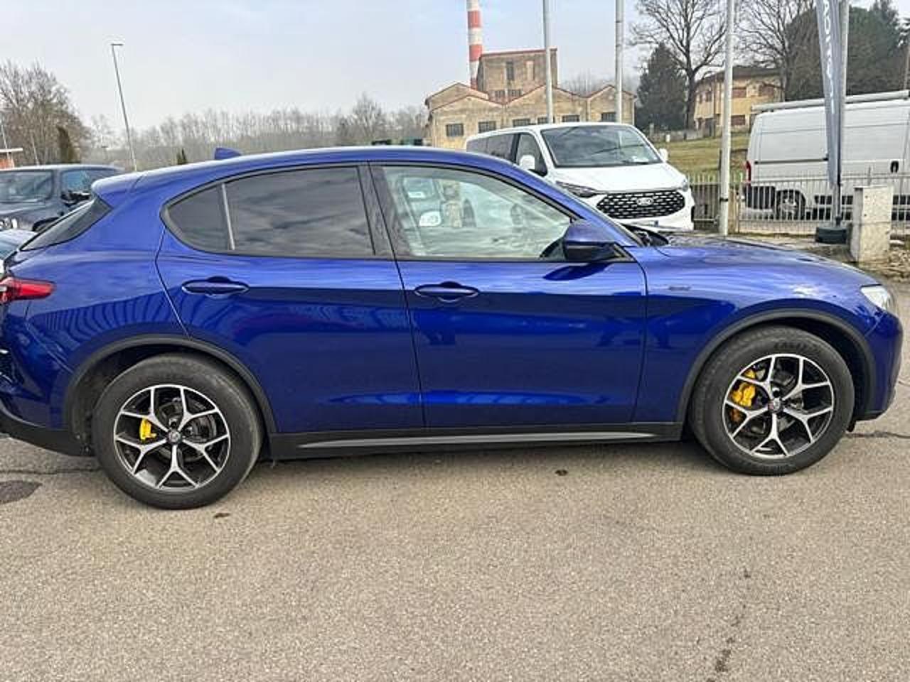 Alfa Romeo Alfa Romeo Stelvio usata 24