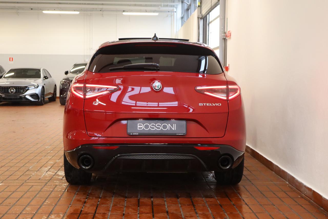 Alfa Romeo Alfa Romeo Stelvio usata 16