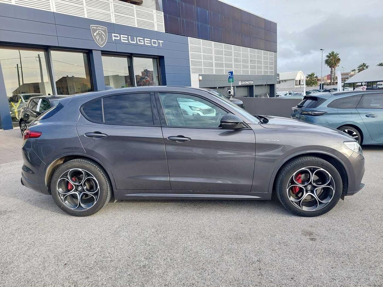 Alfa Romeo Alfa Romeo Stelvio usata 22