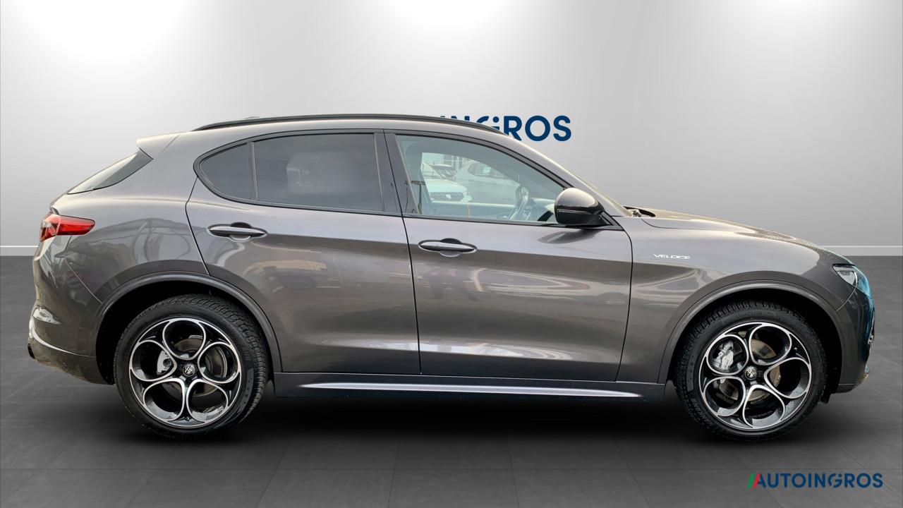 Alfa Romeo Alfa Romeo Stelvio usata 12