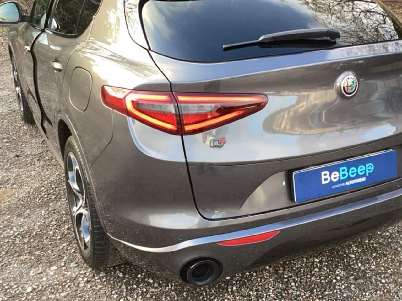 Alfa Romeo Alfa Romeo Stelvio usata 5