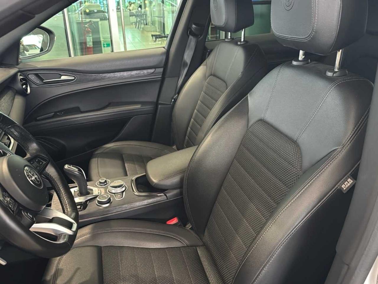 Alfa Romeo Alfa Romeo Stelvio usata 3