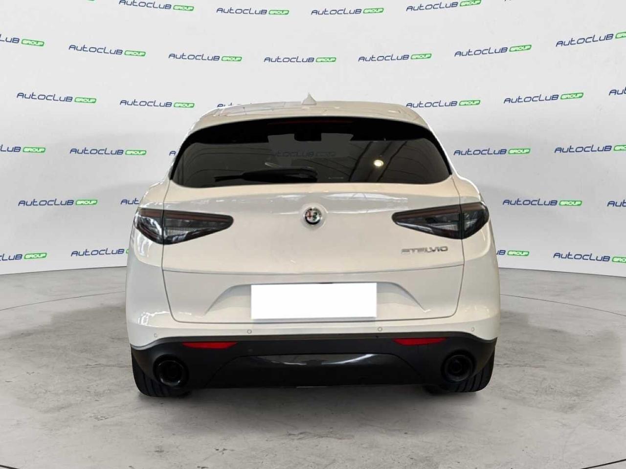 Alfa Romeo Alfa Romeo Stelvio usata 19