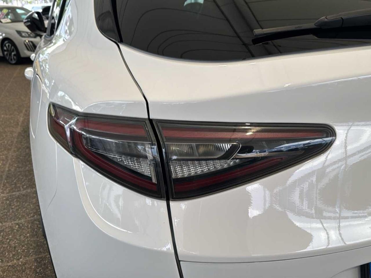 Alfa Romeo Alfa Romeo Stelvio usata 21