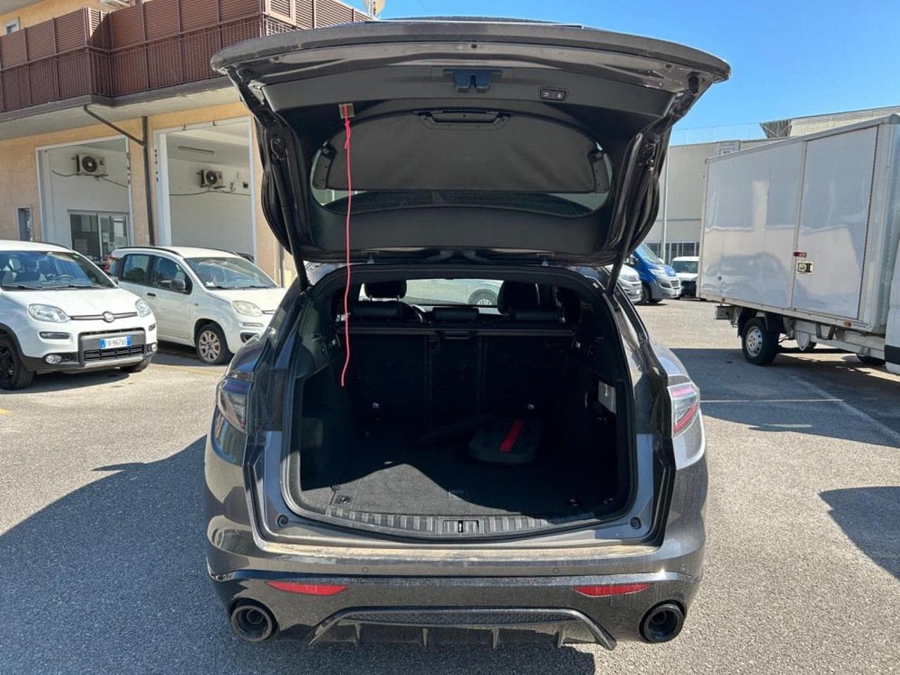 Alfa Romeo Alfa Romeo Stelvio usata 6