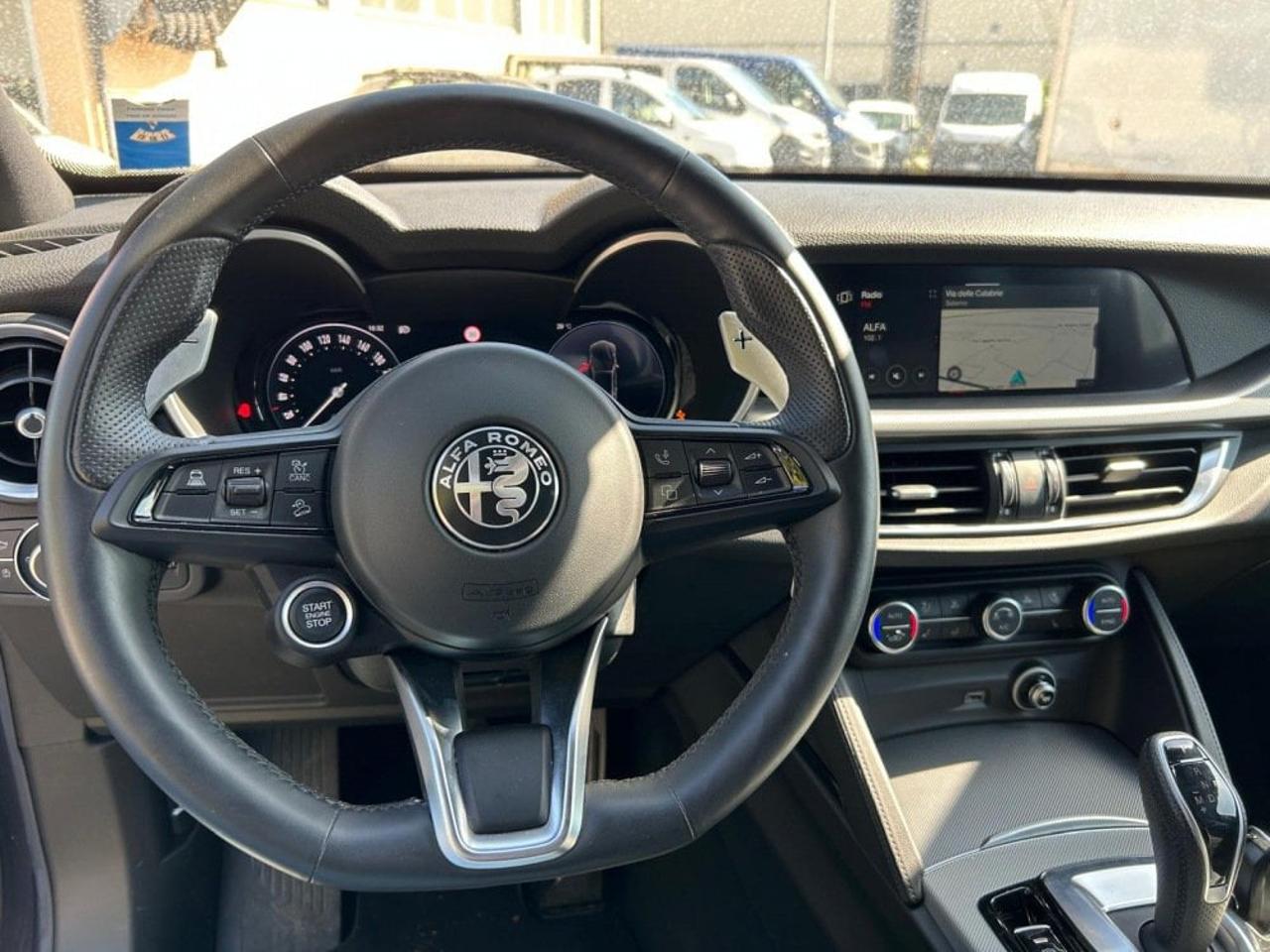 Alfa Romeo Alfa Romeo Stelvio usata 24