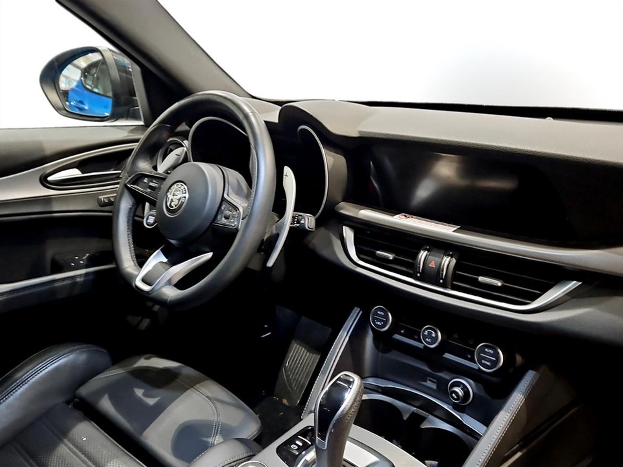 Alfa Romeo Alfa Romeo Stelvio usata 3