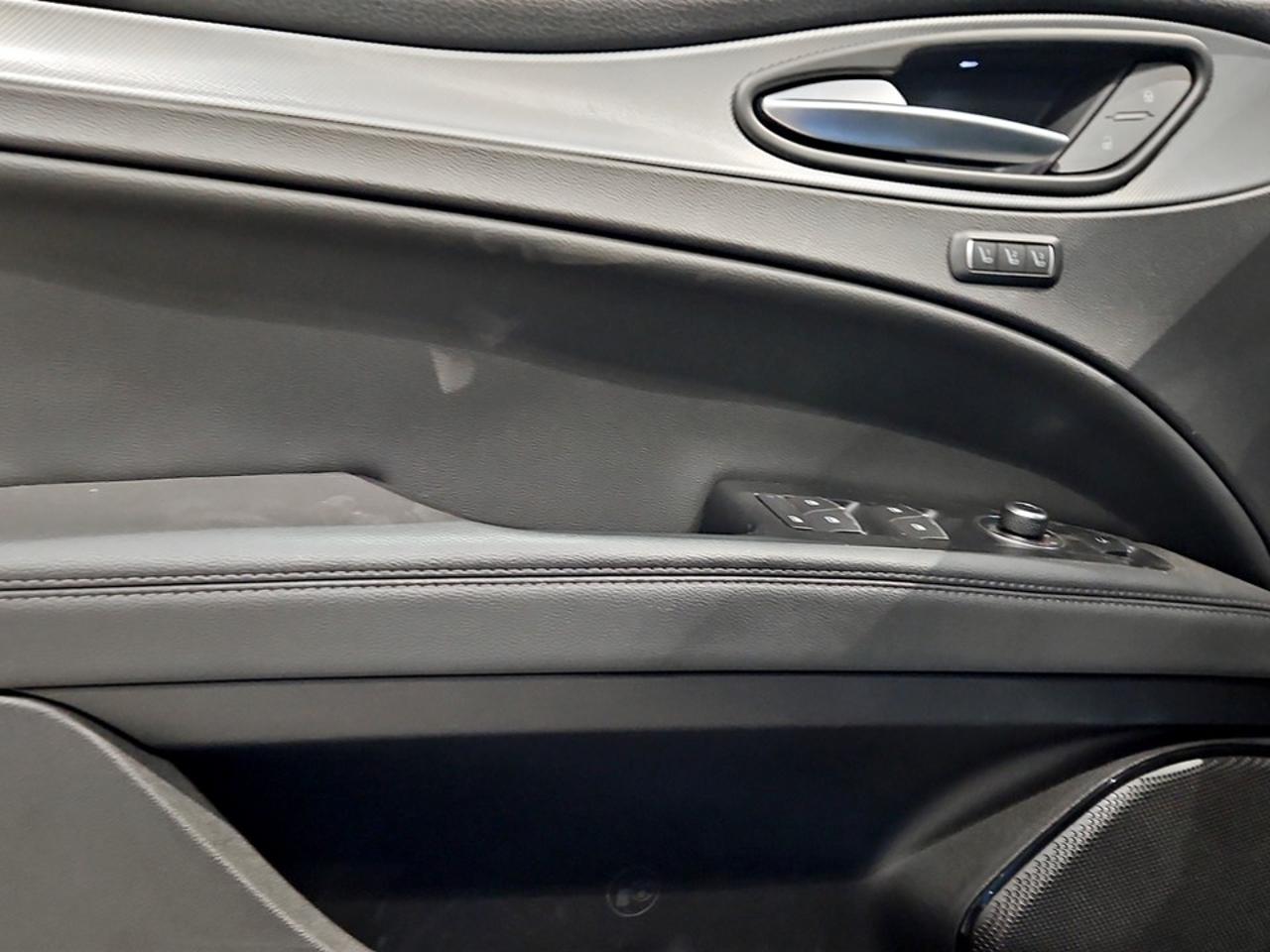 Alfa Romeo Alfa Romeo Stelvio usata 18