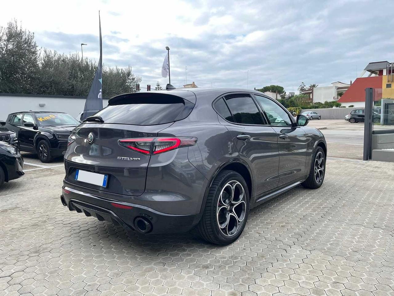 Alfa Romeo Alfa Romeo Stelvio usata 20