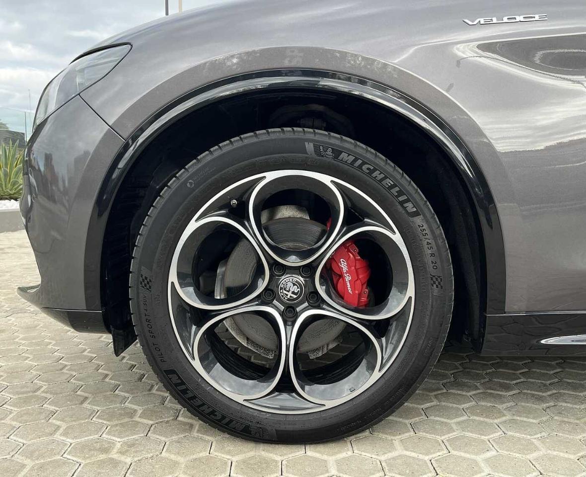 Alfa Romeo Alfa Romeo Stelvio usata 23