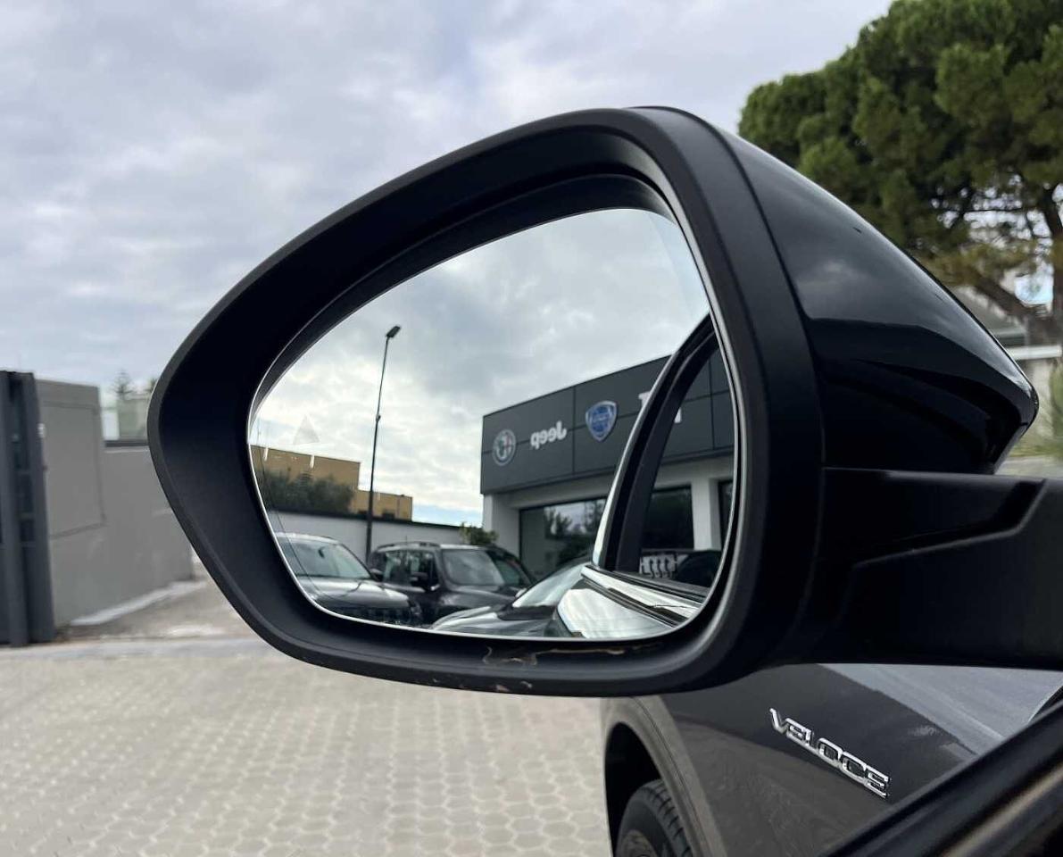 Alfa Romeo Alfa Romeo Stelvio usata 25