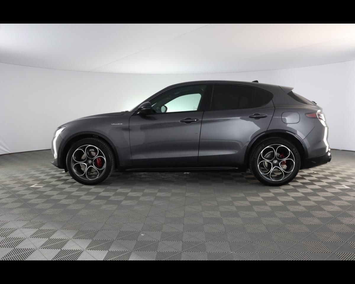 Alfa Romeo Alfa Romeo Stelvio usata 3