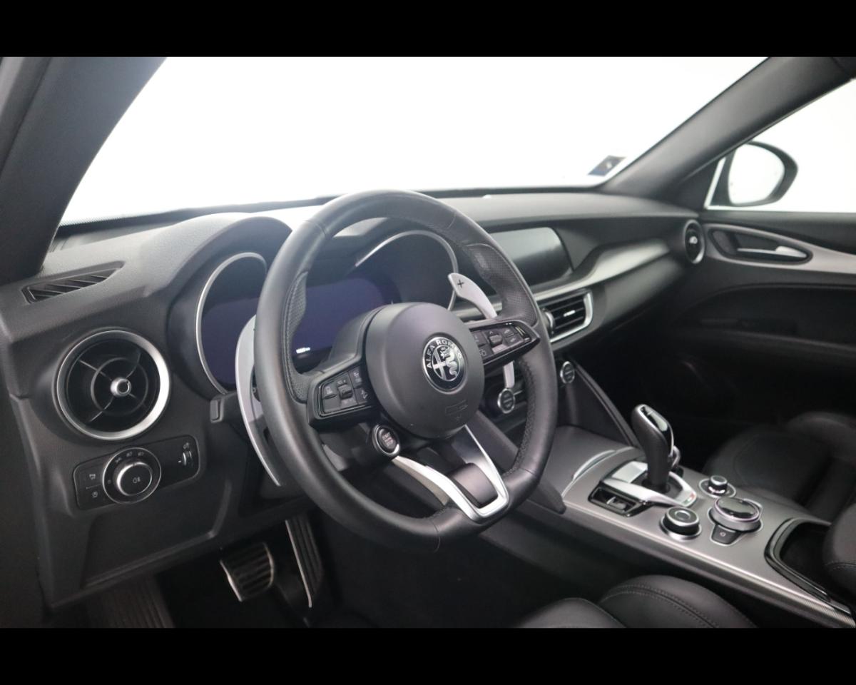 Alfa Romeo Alfa Romeo Stelvio usata 4