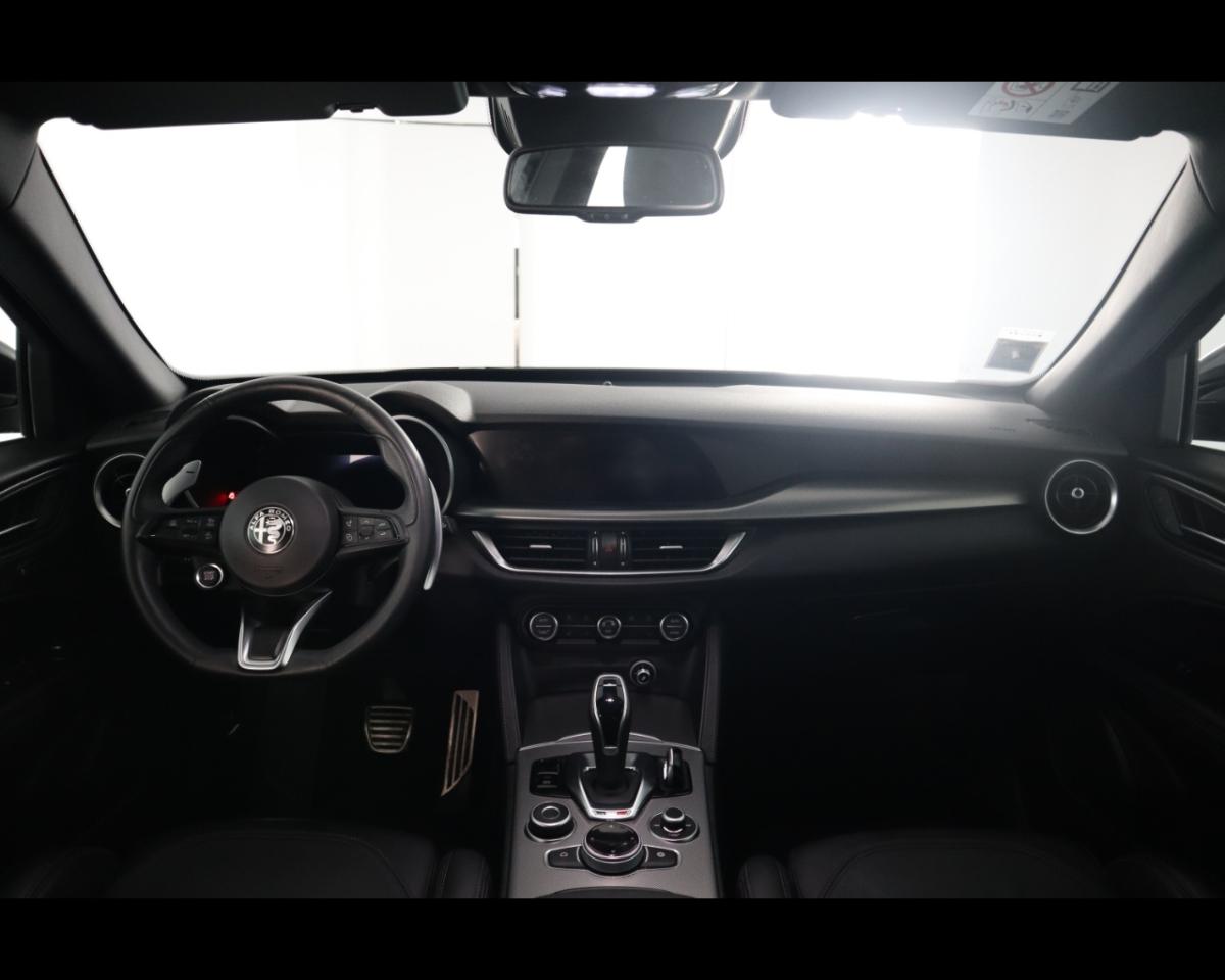 Alfa Romeo Alfa Romeo Stelvio usata 6