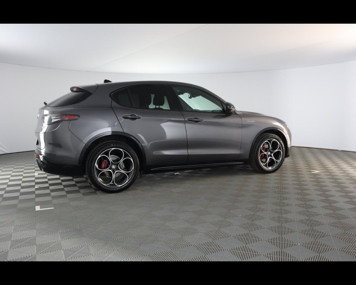 Alfa Romeo Alfa Romeo Stelvio usata 17