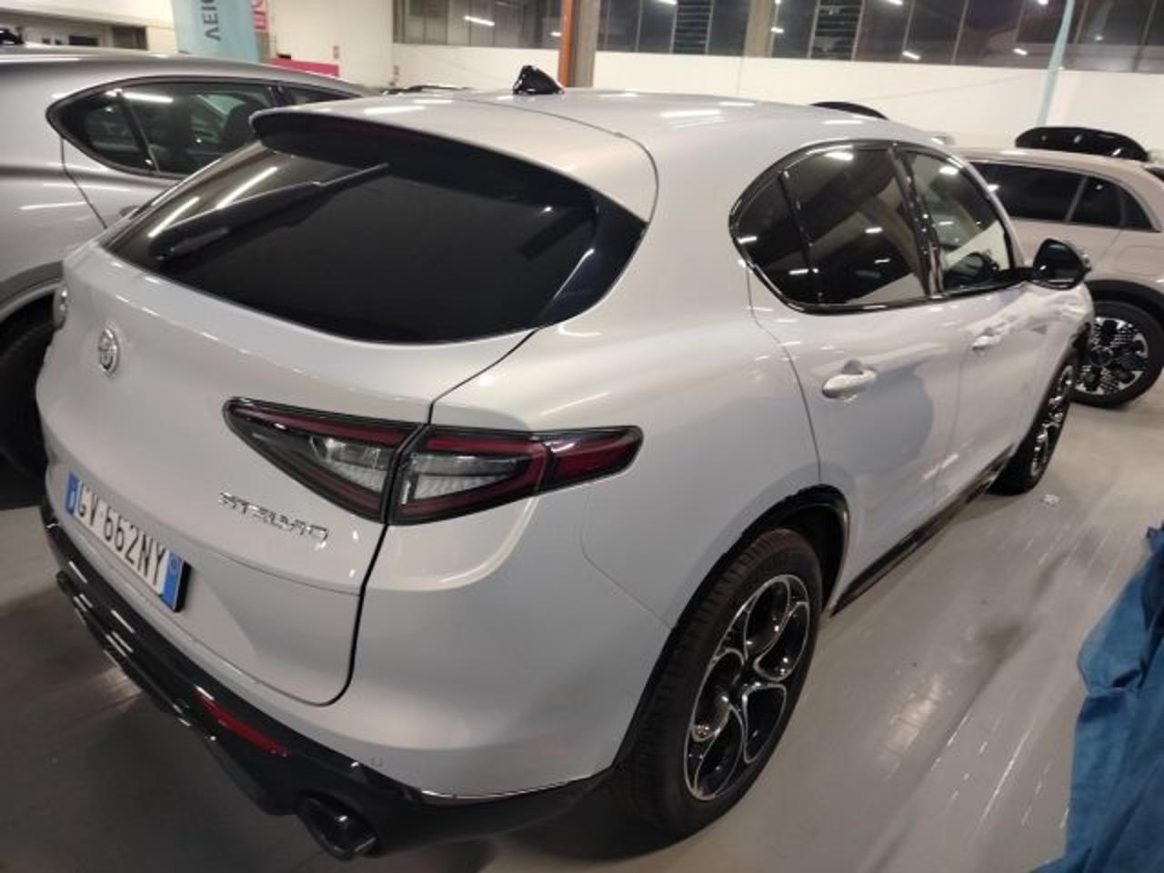 Alfa Romeo Alfa Romeo Stelvio usata 28