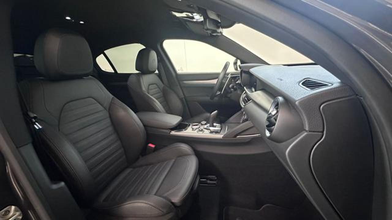Alfa Romeo Alfa Romeo Stelvio usata 4