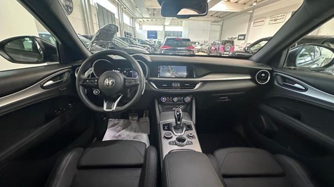 Alfa Romeo Alfa Romeo Stelvio usata 8