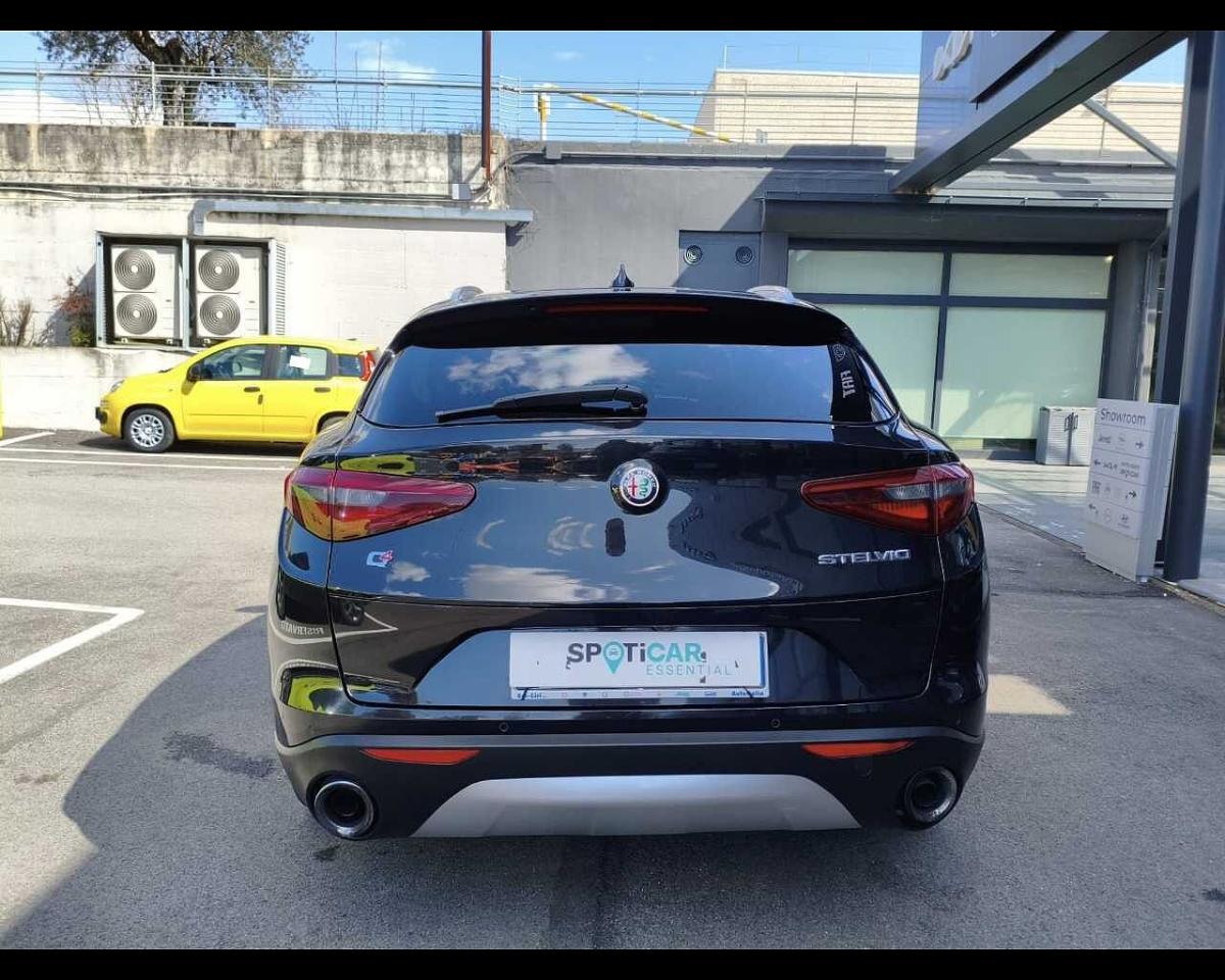 Alfa Romeo Alfa Romeo Stelvio usata 25